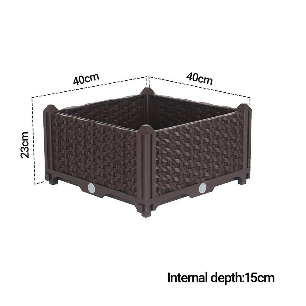 Raised veggie box dimensions: 40 x 40 x 23 cm, internal depth 15 cm